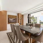 Villa Flores