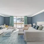 Villa Flores