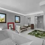 Villa Flores *